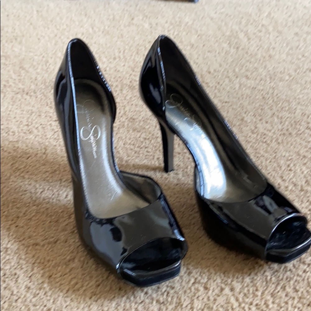 Black pee-toe heels